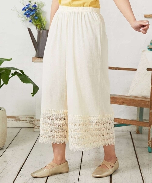 Jocomomola（ホコモモラ）の「天竺レースペチコートパンツ（その他パンツ・レディース・ミント/アイボリー/ライトピンク・40）」の2枚目の写真