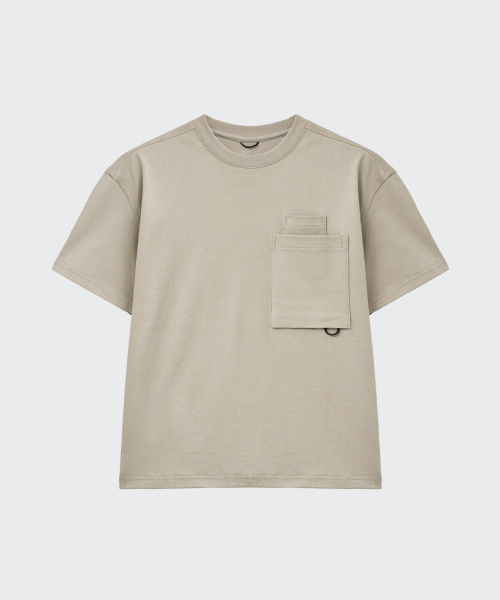 MUSINSA STANDARD KIDS（ムシンサスタンダードキッズ）の「[シティレジャー] オーバーサイズグラシスパケットTシャツ [グレイッシュベージュ]（Tシャツ/カットソー・レディース・その他・110/120/130/140/150/160）」の4枚目の写真