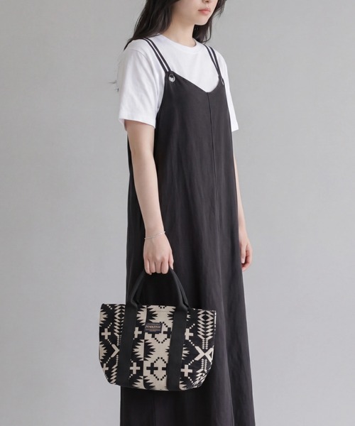 PENDLETON(ペンドルトン)の「【PE3】【PENDLETON/ペンドルトン】GOBELINS MINI TOTE BAG Native Pattern Mini Tote PDT-000-261008(トートバッグ・メンズ・ブルー/ブラック・FREE)」の2枚目の写真