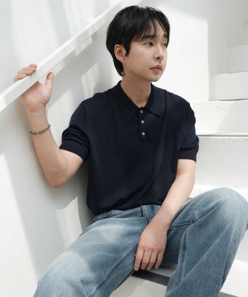 MINAV（ミナブ）の「テンセルカラー ニット [6COLOR]（Tシャツ/カットソー・メンズ・ブラック/アイボリー/レッド/ブラウン/グレー/ネイビー・MEDIUM/LARGE/X-LARGE）」の10枚目の写真
