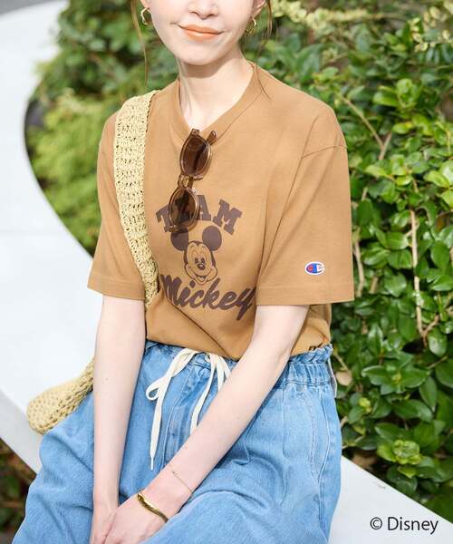 Champion(チャンピオン)の「《追加》Champion/チャンピオン SLOBE別注 /Mickey/Donald/ Tシャツ(Tシャツ/カットソー・レディース・ブラック/スカイブルー/ライトグレー/ホワイト/キャメル・FREE)」の14枚目の写真