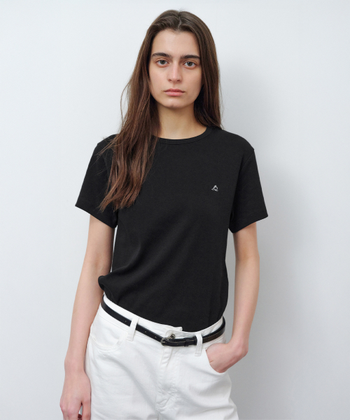 LEVAR(レバー)の「All-day Cotton Rib T-shirt - Black(Tシャツ/カットソー・レディース・その他・SMALL/MEDIUM)」の1枚目の写真