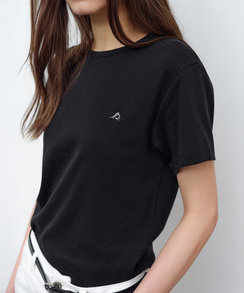 LEVAR(レバー)の「All-day Cotton Rib T-shirt - Black(Tシャツ/カットソー・レディース・その他・SMALL/MEDIUM)」の2枚目の写真