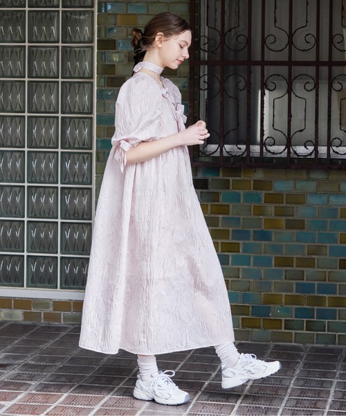 etre loin(エトルワン)の「リボンジャガードボリュームワンピース / Ribbon jacquard volume dress(ドレス・レディース・ホワイト/ピンク/ブラック・M)」の22枚目の写真