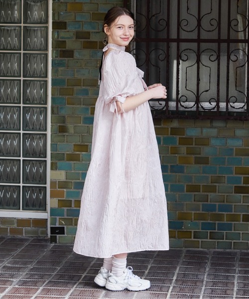 etre loin(エトルワン)の「リボンジャガードボリュームワンピース / Ribbon jacquard volume dress(ドレス・レディース・ホワイト/ピンク/ブラック・M)」の21枚目の写真