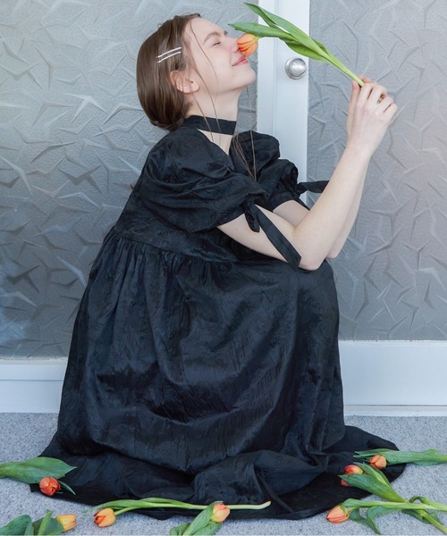 etre loin(エトルワン)の「リボンジャガードボリュームワンピース / Ribbon jacquard volume dress(ドレス・レディース・ホワイト/ピンク/ブラック・M)」の4枚目の写真