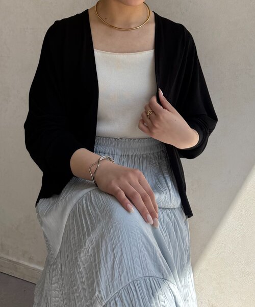 Jena espace merveilleux(ジェナ エスパスメルヴェイユ)の「【夏の羽織に/二の腕カバー】ドルマンカーディガン(ニット/セーター・レディース・ライトグレー/アイボリー/ブラック・FREE)」の3枚目の写真