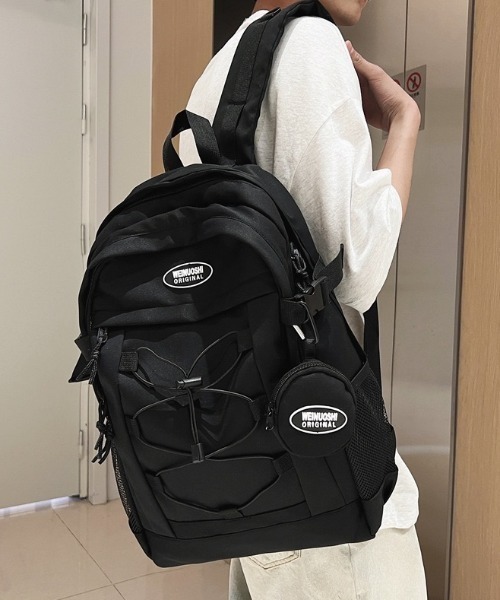 yuue' ( wear )(ユーイ)の「大容量ドローコードナイロンリュックサック/ミニポーチ付き/通勤通学/バックパック/ユニセックス(バックパック/リュック・レディース・アイボリー/ブラック・FREE)」の14枚目の写真
