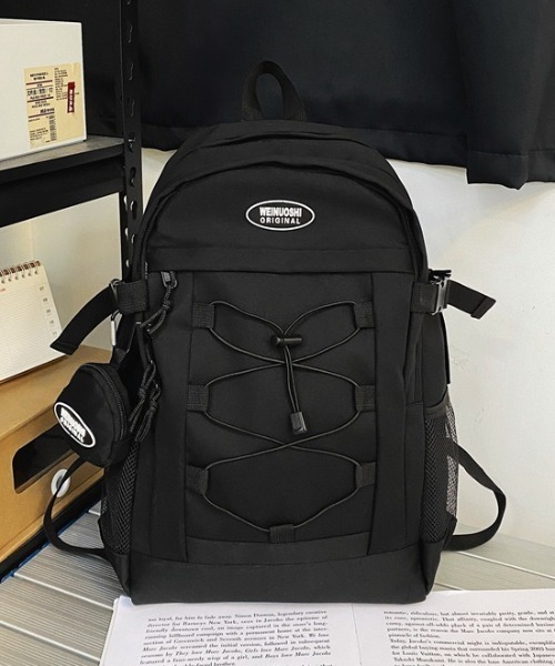 yuue' ( wear )(ユーイ)の「大容量ドローコードナイロンリュックサック/ミニポーチ付き/通勤通学/バックパック/ユニセックス(バックパック/リュック・レディース・アイボリー/ブラック・FREE)」の15枚目の写真