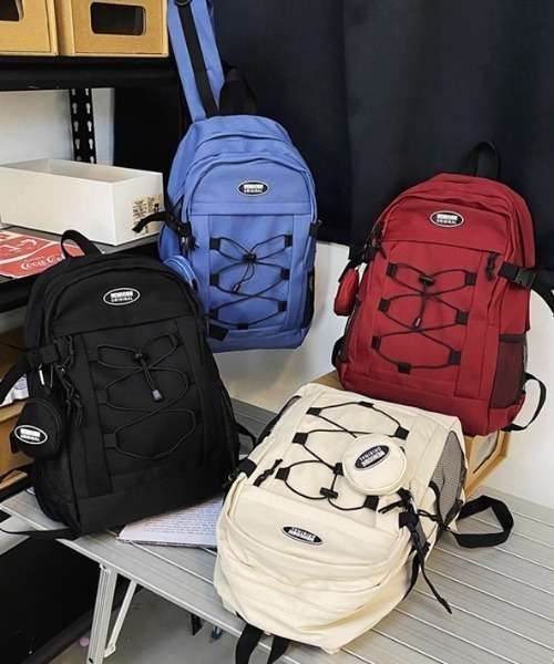 yuue' ( wear )(ユーイ)の「大容量ドローコードナイロンリュックサック/ミニポーチ付き/通勤通学/バックパック/ユニセックス(バックパック/リュック・レディース・アイボリー/ブラック・FREE)」の22枚目の写真