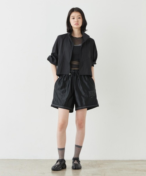 NIKE(ナイキ)の「《セットアップ対応商品》ナイキ スポーツウェア ウィメンズ オーバーサイズド ライトウェイト リップストップ ジャケット / Nike Sportswear Women's Oversized Lightweight Ripstop Jacket IF0588-010 Black(ブルゾン・レディース・ブラック・L/M/S/XL/XS)」の7枚目の写真