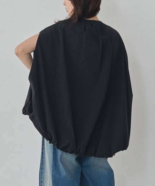 hunch(ハンチ)の「【接触冷感】Wジップ ノースリーブブルゾン(ブルゾン・レディース・アイボリー/ブラック/チョコ/カーキ・FREE)」の12枚目の写真