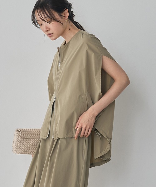 hunch(ハンチ)の「【接触冷感】Wジップ ノースリーブブルゾン(ブルゾン・レディース・アイボリー/ブラック/チョコ/カーキ・FREE)」の20枚目の写真