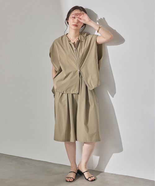 hunch(ハンチ)の「【接触冷感】Wジップ ノースリーブブルゾン(ブルゾン・レディース・アイボリー/ブラック/チョコ/カーキ・FREE)」の16枚目の写真