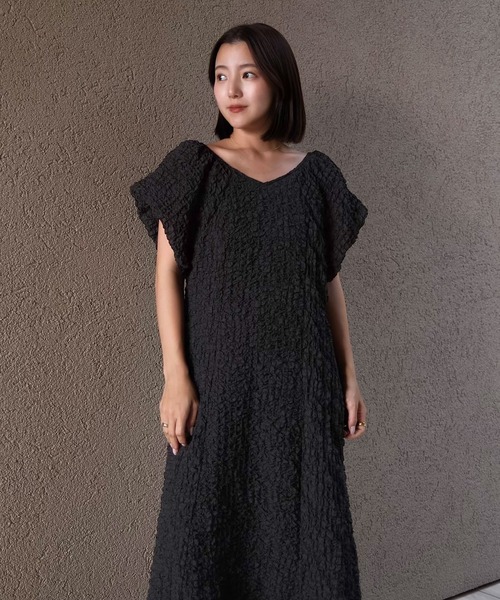 KOBE LETTUCE（コウベレタス）の「[ yuiさんコラボ ]前後2wayパフスリーブワンピース（ワンピース・レディース・ホワイト系/ブラック系・PM/M）」の16枚目の写真
