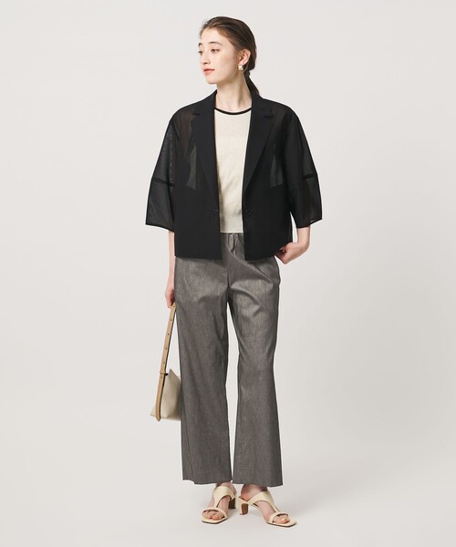 UNITED ARROWS(ユナイテッドアローズ)の「NALYA クロップドパンツ(スラックス・レディース・ブラック/ダークブラウン/ダークグレー・34/38/36/40)」の5枚目の写真