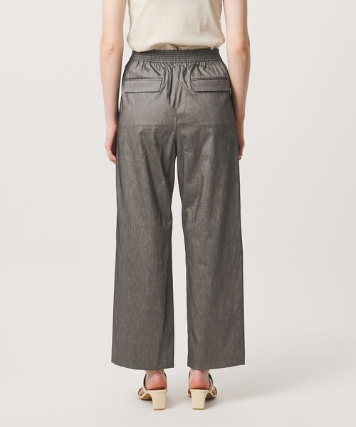 UNITED ARROWS(ユナイテッドアローズ)の「NALYA クロップドパンツ(スラックス・レディース・ブラック/ダークブラウン/ダークグレー・34/38/36/40)」の13枚目の写真
