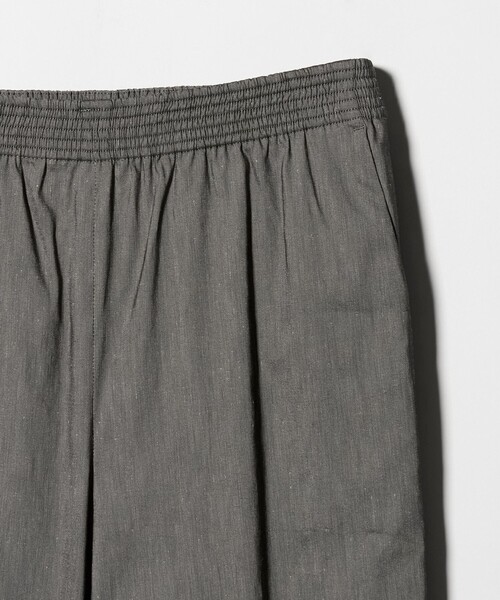 UNITED ARROWS(ユナイテッドアローズ)の「NALYA クロップドパンツ(スラックス・レディース・ブラック/ダークブラウン/ダークグレー・34/38/36/40)」の16枚目の写真