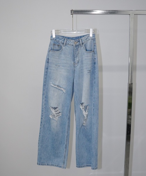 chuclla（チュクラ）の「ヴィンテージダメージワイドデニム chw26s293（デニムパンツ・レディース・ライトブルー・L/M/S）」の13枚目の写真