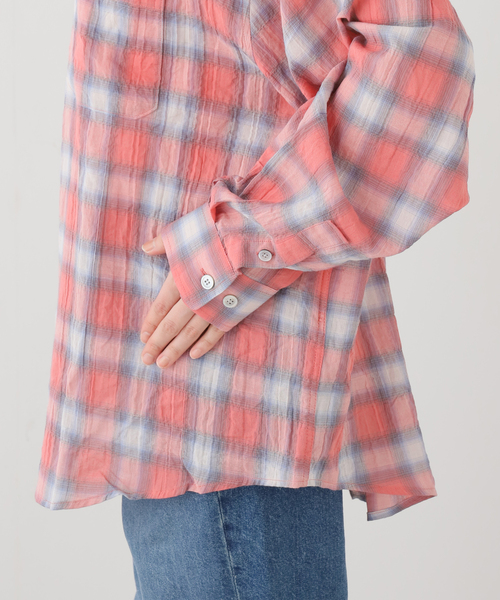 COOR（クアー）の「【COOR / クアー】SEERSUCKER OMBRE CHECKERED SHIRTS（シャツ/ブラウス・レディース・ピンク・FREE）」の11枚目の写真