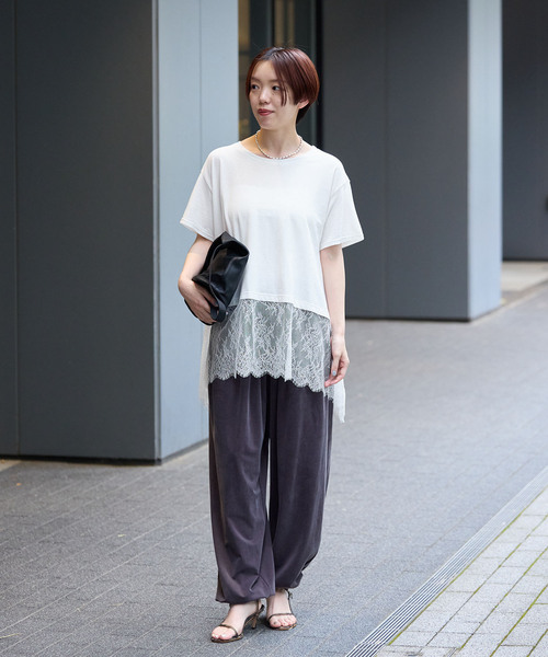 IENA(イエナ)の「レースドッキングTシャツ(Tシャツ/カットソー・レディース・ブラック/ホワイト・FREE)」の6枚目の写真