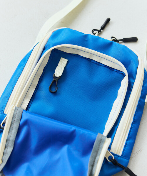 FREAK'S STORE(フリークスストア)の「FREAK’S STORE/フリークスストア Brigton Mini Shoulder Bag(ショルダーバッグ・メンズ・ブルー/ブラック・ONE SIZE)」の11枚目の写真