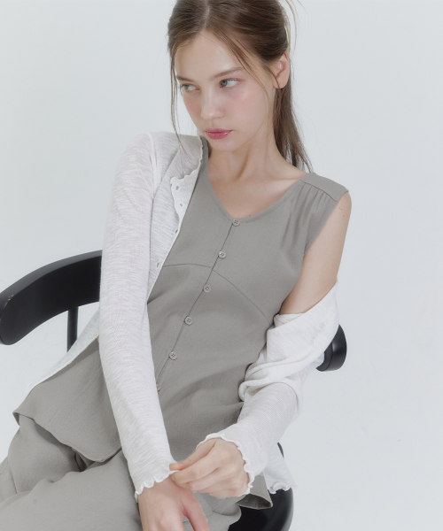 MICANE(ミケーネ)の「ヌオーリネンスリーブレスブラウス-パンツセットアップ(シャツ/ブラウス・レディース・ブラック/ダークベージュ・X-LARGE/SMALL/MEDIUM/LARGE)」の3枚目の写真