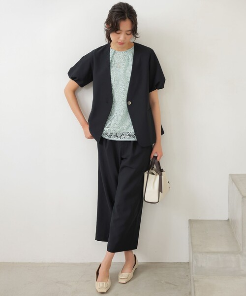 組曲 L(クミキョク オオキイサイズ)の「フラワーレースブラウス(Tシャツ/カットソー・レディース・ブラック系/アイボリー系/ライトグリーン系・5/6/7)」の5枚目の写真