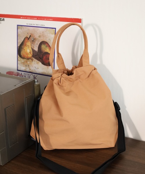 ROOTOTE（ルートート）の「ROOTOTE 巾着型2WAYトート（トートバッグ・メンズ・タン/ベージュ/ブルー・FREE）」の11枚目の写真