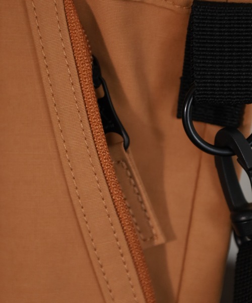 ROOTOTE（ルートート）の「ROOTOTE 巾着型2WAYトート（トートバッグ・メンズ・タン/ベージュ/ブルー・FREE）」の14枚目の写真