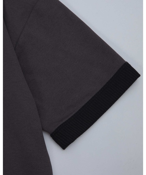 DOOPZ(ドープス)の「Oversized Knit Collar Polo - オーバーサイズドニットカラーポロシャツ(ポロシャツ・メンズ・ブラック/グレイッシュベージュ・LARGE/MEDIUM/SMALL)」の9枚目の写真