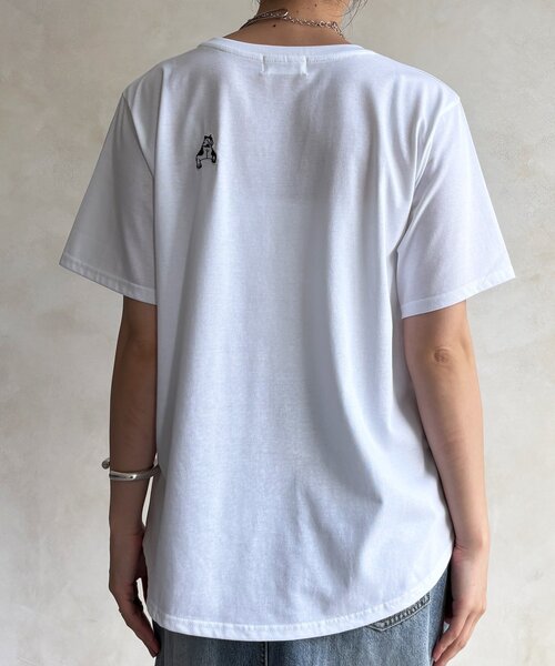 DouDou(ドゥドゥ)の「【WEB限定】ワッペン風刺繍TEE(Tシャツ/カットソー・レディース・ブラック/オフホワイト・FREE)」の16枚目の写真