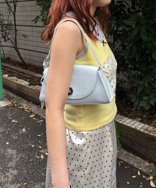 CIAOPANIC(チャオパニック)の「お花アップリケキャミソール(キャミソール・レディース・イエロー/グレー/アイボリー・ONE SIZE)」の15枚目の写真
