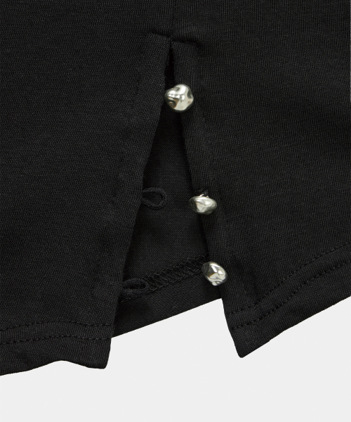 ETRE AU SOMMET(エトレオソメ)の「Cut-Out Open Short Sleeve (Black)(Tシャツ/カットソー・レディース・ブラック・FREE)」の6枚目の写真