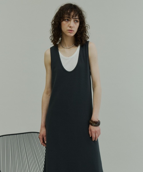 Plumel(プルメル)の「Layered Jersey Long Dress Set / レイヤードジャージーロングドレス(ワンピース・レディース・ライトグレー/ブラック/チャコールグレー・MEDIUM)」の16枚目の写真