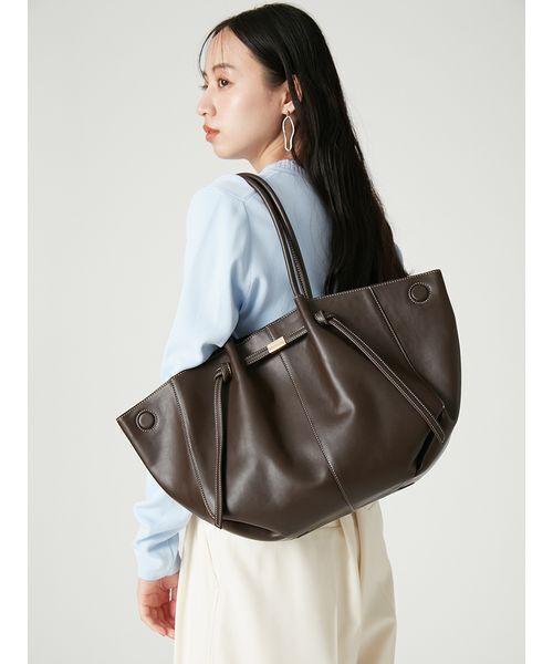 FRAY I.D(フレイアイディー)の「2wayメタルプレートベルトトートバッグ(トートバッグ・レディース・キャメル/ダークブラウン・F)」の15枚目の写真