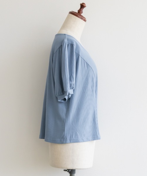 CLETTE(クレット)の「立体切替シンプルリブカットソー(Tシャツ/カットソー・レディース・ブルー/ブラック/オフホワイト/ピンク・3L/4L/LL)」の17枚目の写真
