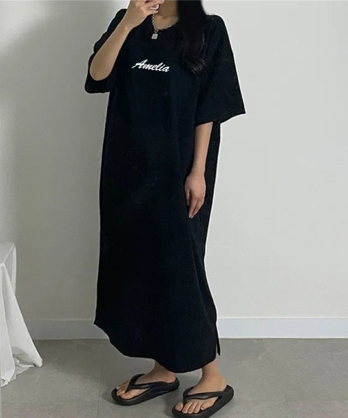 LETee(レティー)の「1枚で抜け感たっぷり!ロゴプリントが映えるリラックスTシャツワンピース(ワンピース・レディース・ホワイト/ブラック/グレー・FREE)」の7枚目の写真