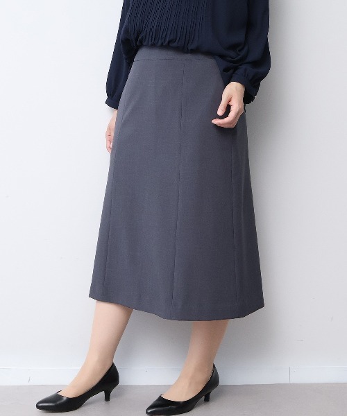 fleur by mint breeze(フルールバイミントブリーズ)の「【L~5L 大きいサイズ】【イージーケア】【セットアップ可】ストレッチAラインスカート(スカート・レディース・グレー/ブラック・5L/LL/3L/4L)」の2枚目の写真