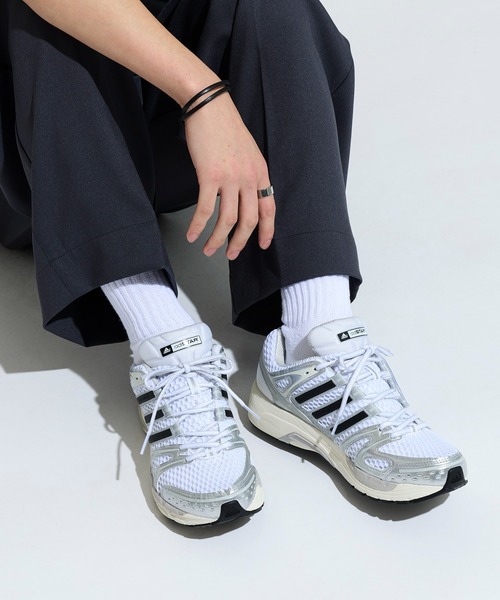 adidas(アディダス)の「アディスター コントロール 5 / ADISTAR CONTROL 5 / アディダスオリジナルス adidas Originals(スニーカー・メンズ・シルバー・22.0cm/22.5cm/23.0cm/23.5cm/24.0cm/24.5cm/25.0cm/25.5cm/26.0cm/26.5cm/27.0cm/27.5cm/28.0cm/28.5cm/29.0cm)」の3枚目の写真