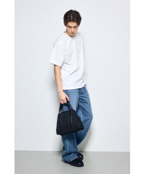 AZUL by moussy(アズールバイマウジー)の「台形トートバッグ【着用画像あり】(トートバッグ・メンズ・ホワイト/ブラック・FREE)」の14枚目の写真