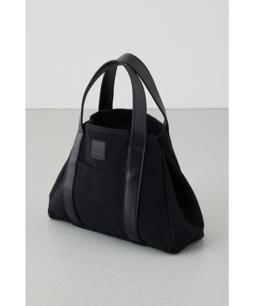 AZUL by moussy(アズールバイマウジー)の「台形トートバッグ【着用画像あり】(トートバッグ・メンズ・ホワイト/ブラック・FREE)」の17枚目の写真