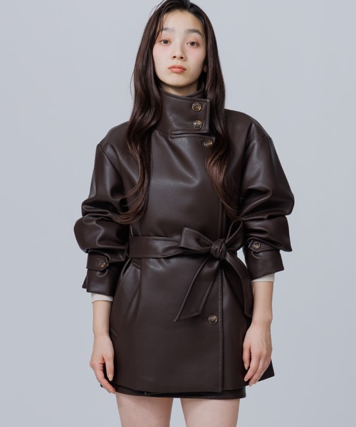 SENEE(セニー)の「2way stand collar middle coat(ツーウェイスタンドカラーミドルコート)(ノーカラーコート・レディース・ブラック/ブラック系その他/ブラウン・MEDIUM/SMALL)」の3枚目の写真