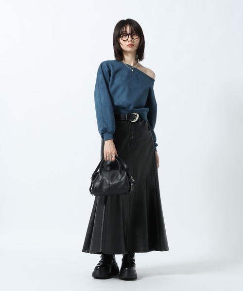 PAGEBOY（ページボーイ）の「ダイバースエードプルオーバー【セットアップ対応】（スウェット・レディース・ブラック/ブルー・FREE）」の21枚目の写真