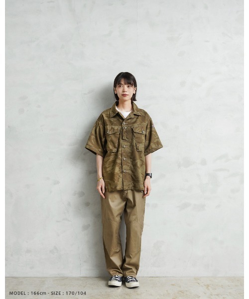 MILITARY（ミリタリー）の「実物 新品 デッドストック イギリス軍 リメイク TROPICAL COMBAT S/S シャツ　OLIVE（シャツ/ブラウス・メンズ・オリーブ・L/M/M-L/L-XL）」の9枚目の写真
