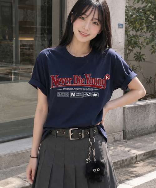 GRAVER ORDINARY（グレイバーオーディナリー）の「[ODNR UNISEX]Naver Die Young 半袖Tシャツ_NAVY（Tシャツ/カットソー・レディース・ネイビー・SMALL/MEDIUM/LARGE）」の3枚目の写真