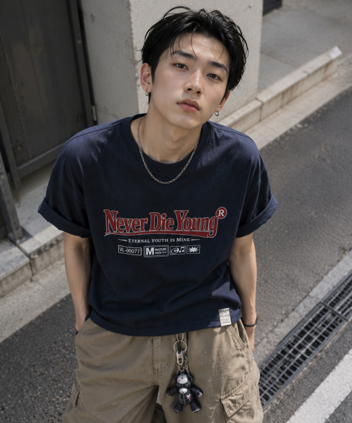 GRAVER ORDINARY（グレイバーオーディナリー）の「[ODNR UNISEX]Naver Die Young 半袖Tシャツ_NAVY（Tシャツ/カットソー・レディース・ネイビー・SMALL/MEDIUM/LARGE）」の4枚目の写真
