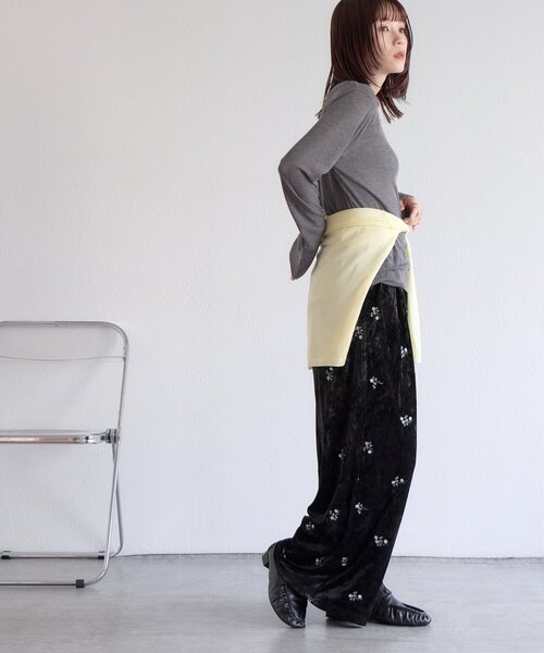 DISCOAT(ディスコート)の「【WEB限定】ベロア刺繍イージーパンツ(その他パンツ・レディース・ブラック/チャコールグレー/ブラウン・FREE)」の17枚目の写真