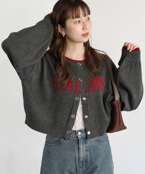 tiptop(ティップトップ)の「フェザーロゴ配色クルーカーディガン(カーディガン/ボレロ・レディース・アイボリー/チャコールグレー/ブラウン/ボルドー・FREE)」の1枚目の写真