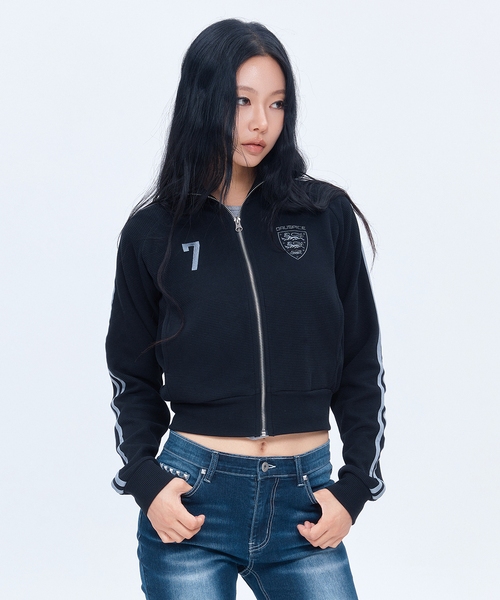 DAUSPICE(ディーオスピス)の「(DUC) ワッフルクロップドトラックトップ ブラック(ナイロンジャケット・レディース・ブラック・ONE SIZE)」の1枚目の写真